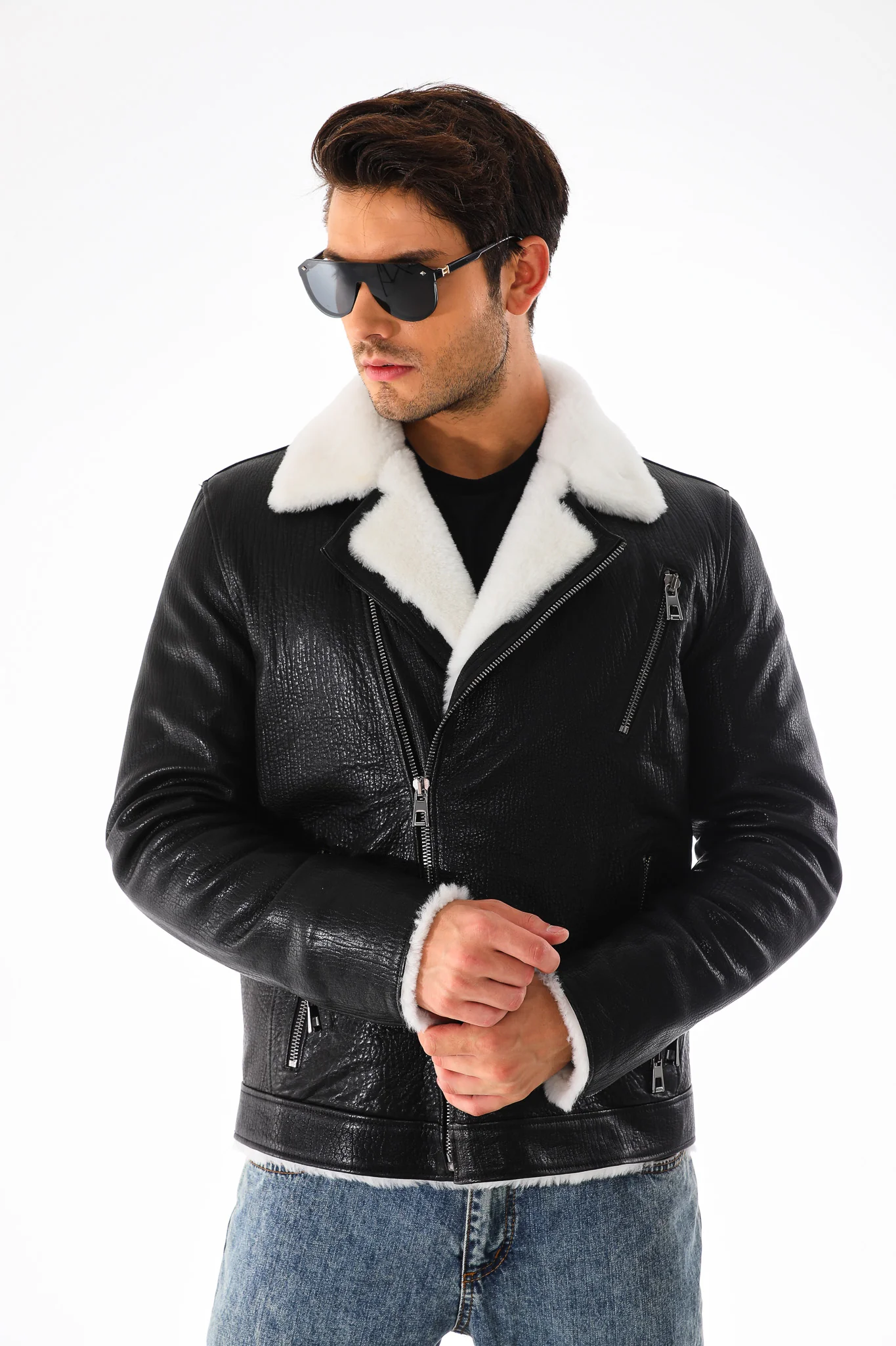 The Cortina Black Shearling Leather Men Jacket - Image 9