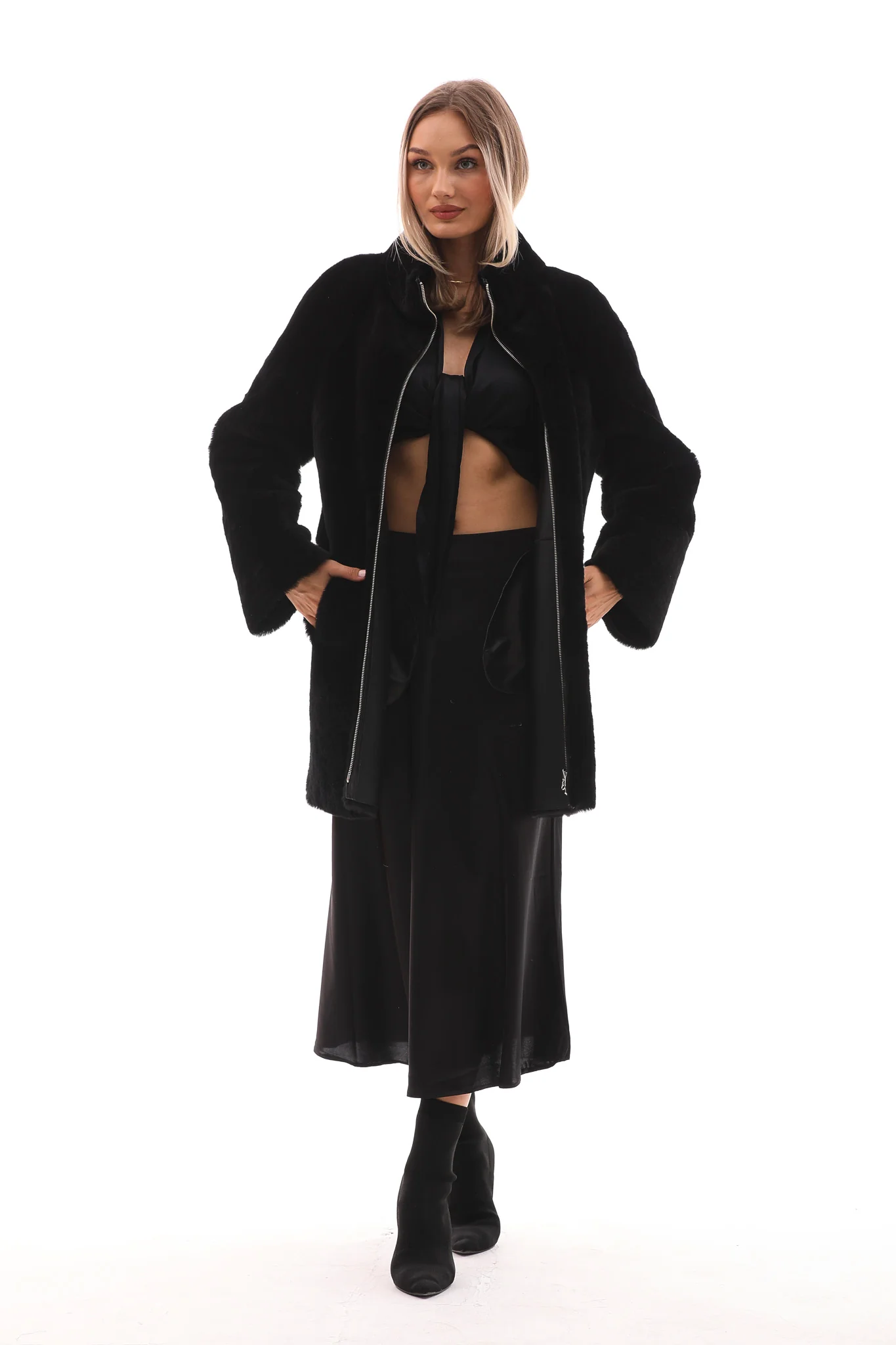 The Nyra Reversible Shearling Women Leather Jacket - Image 10