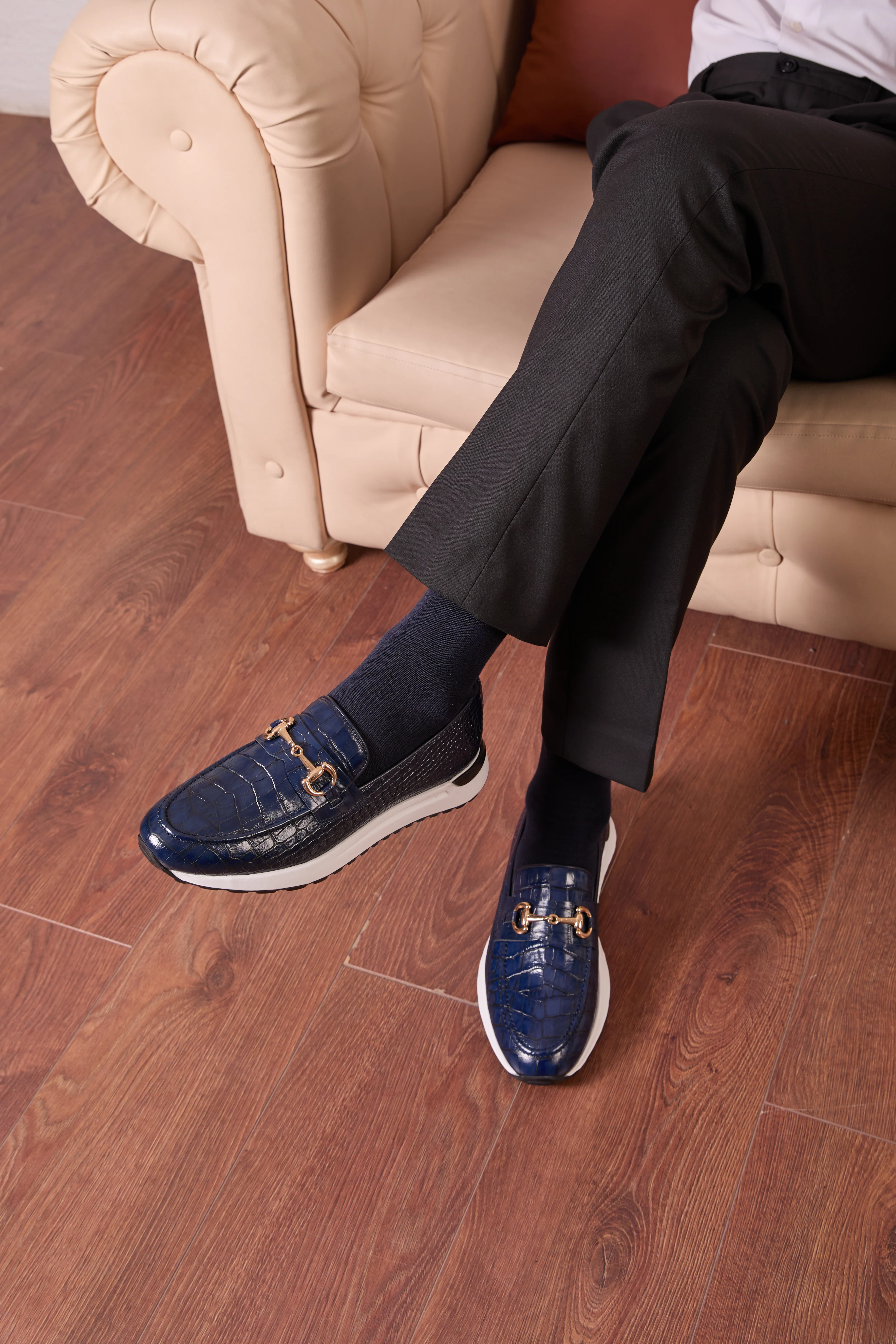 The Padova Navy Blue Leather Men Sneaker - Image 15