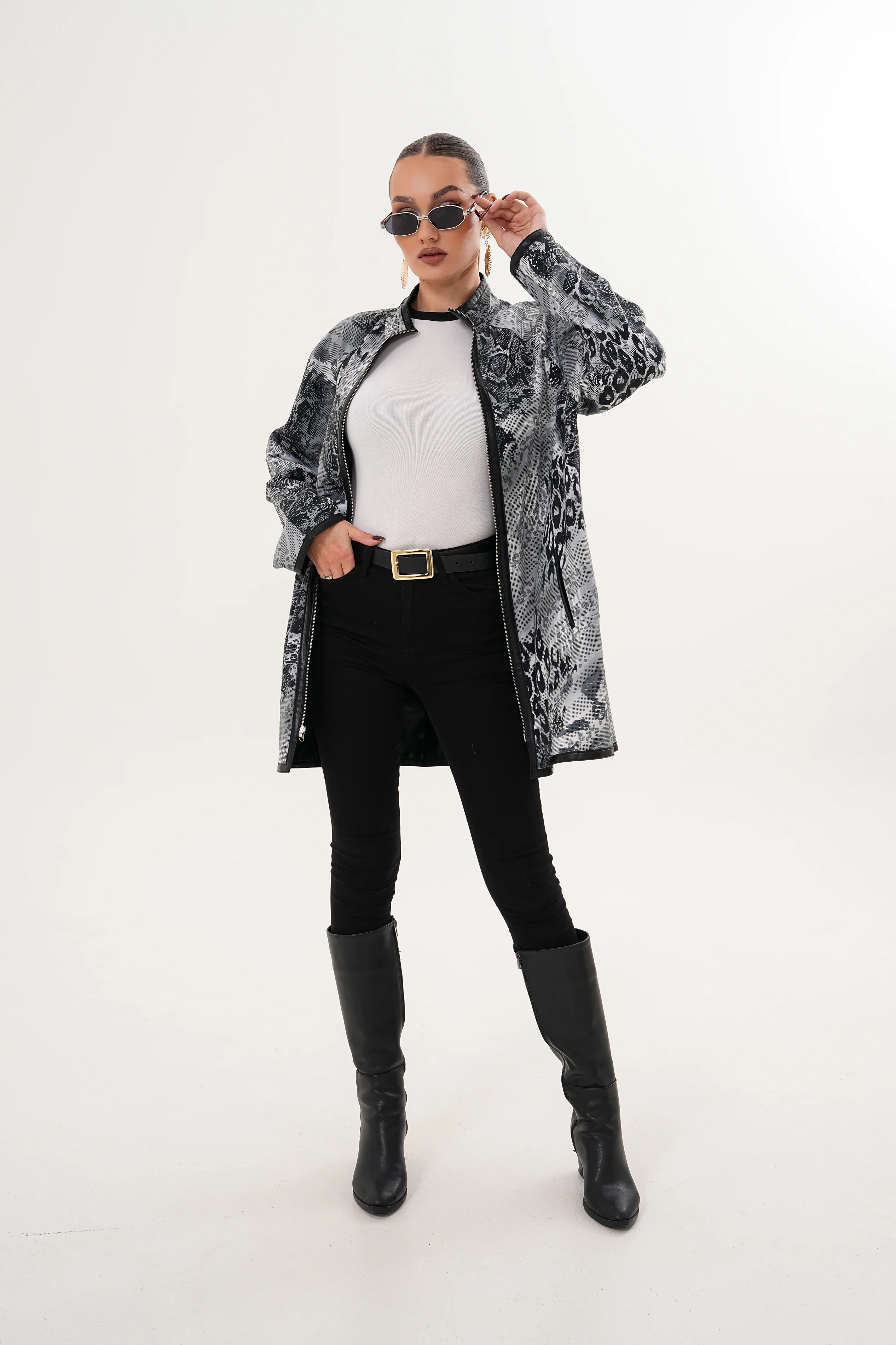 The Prado Reversible Black Leather Women Leather Jacket - Image 6