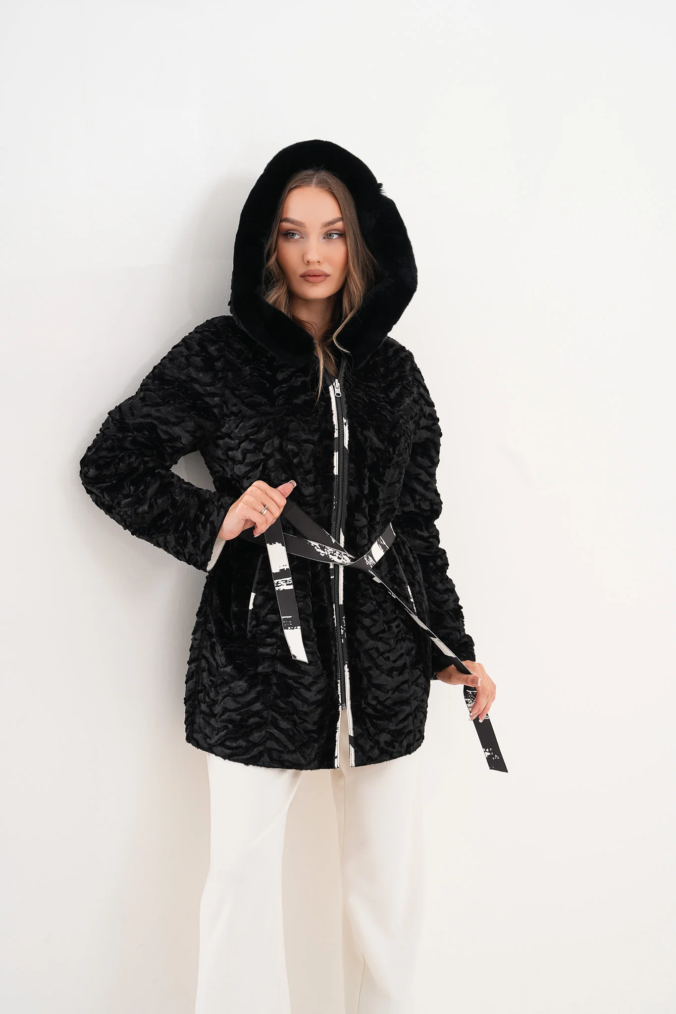The Prisma Black & White Leather Women Jacket - Image 12