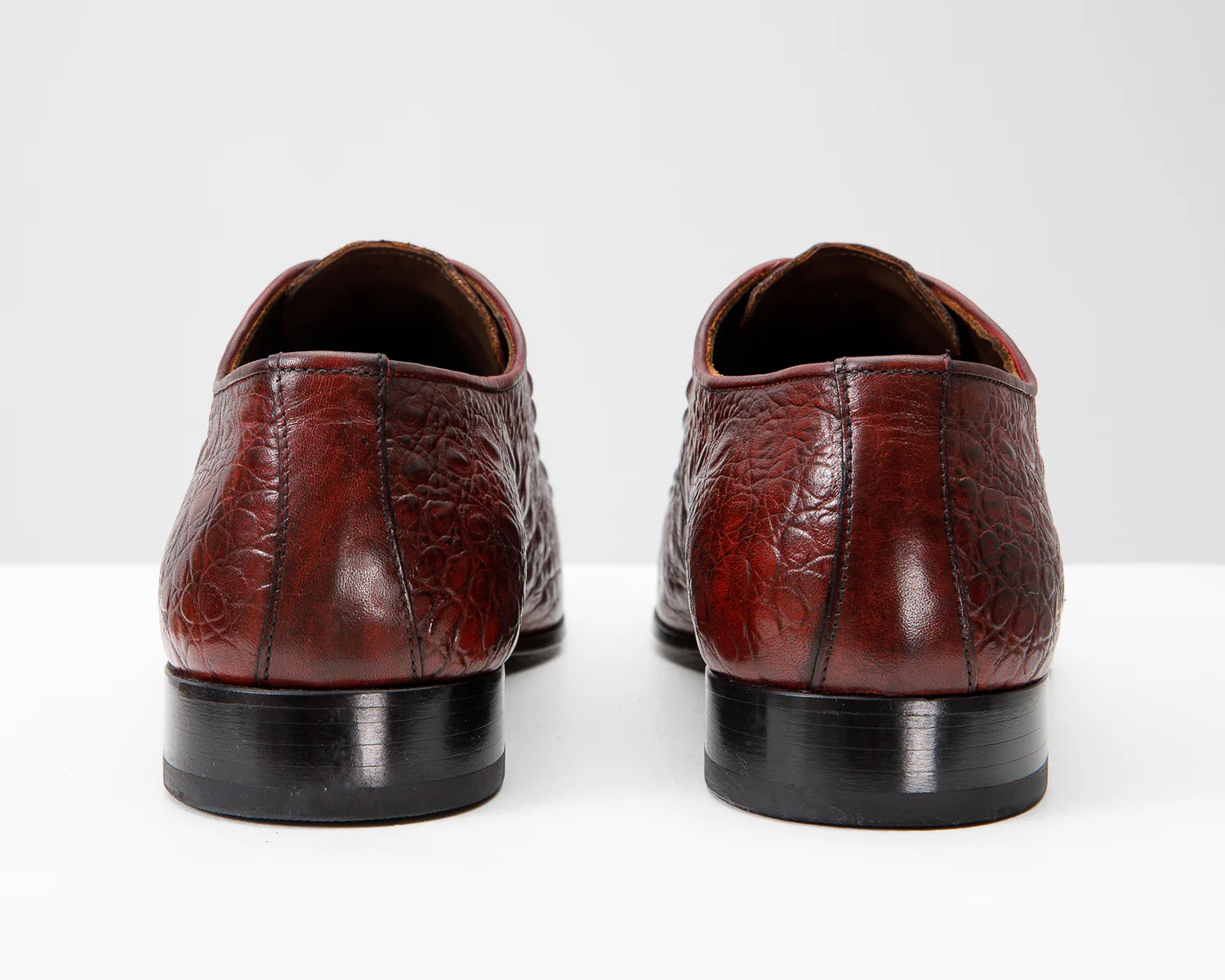 The Randor Burgundy Crocodile Leather Oxford Men Shoe - Image 9