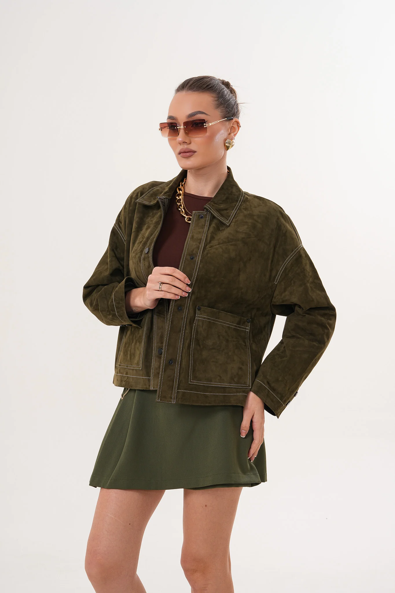 The Solviera Reversible Olive Suede Leather Jacket - Image 9