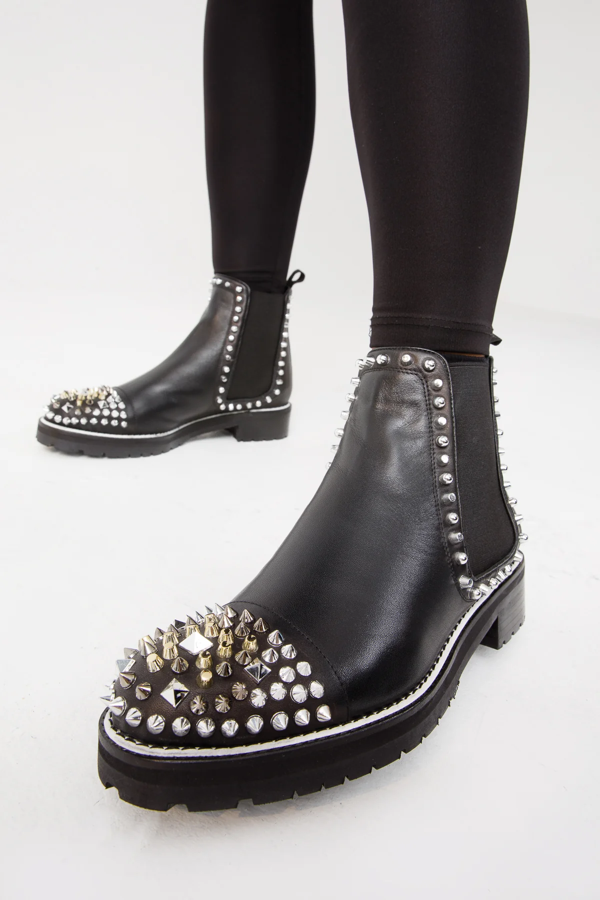 The Vuvulane Black Spike Leather Ankle Women Boot - Image 4